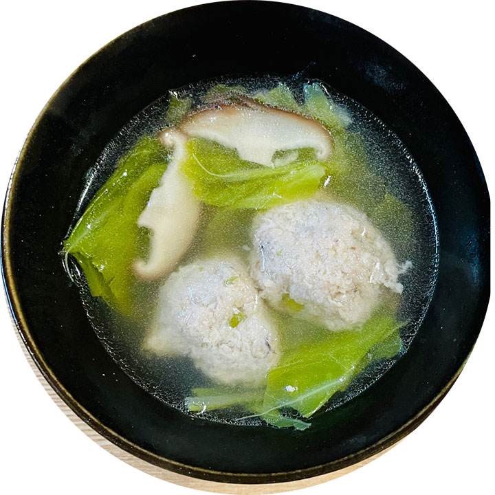 鶏団子とキャベツのスープ
